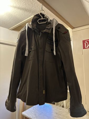 schöne Booster Jacke XL- Neuwertig!.