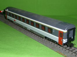 SBB Eurocity 1.Kl. Apm 233-0 Märklin 4368 stark gebr. RELEX