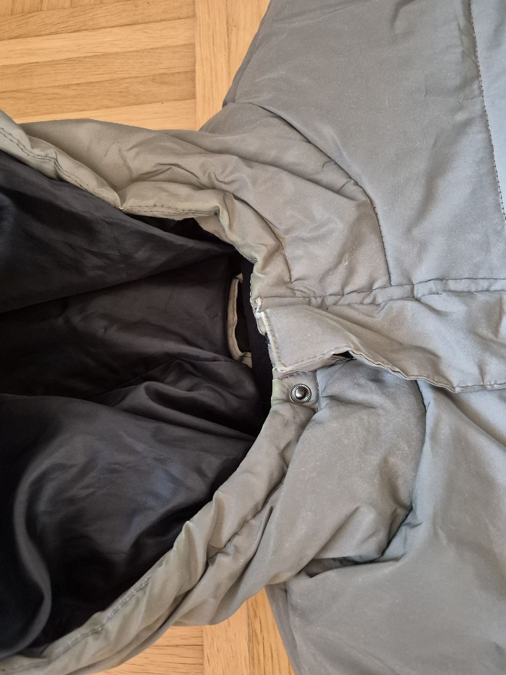 Giacche: reflektierende Winterjacke – Usato da Escholzmatt venduto da Ipbuur 1