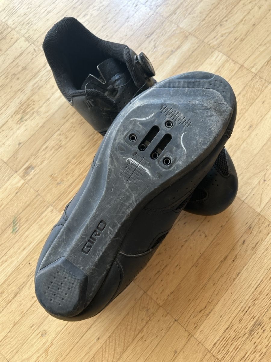 Giro Scarpe da uomo: Schuhe schwarz Grösse 44 Radschuhe Boa System – Usato da Zürich venduto da christianwillemin 2