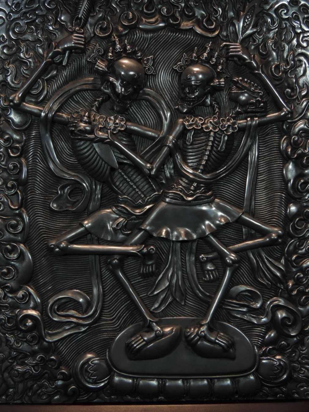 Poster & Bilder: Wandrelief nach H.R.Giger, Totentanz – Gebraucht aus Duggingen von roterbambus 6