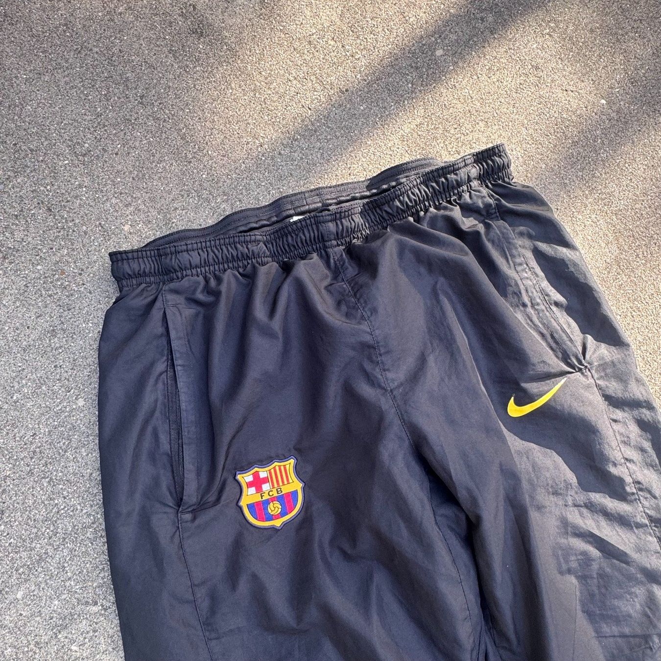 Nike Anzüge, Sport- & Funktionsanzüge: FC Barcelona Nike retro track set – Gebraucht aus St. Gallen von sourced_limited 7