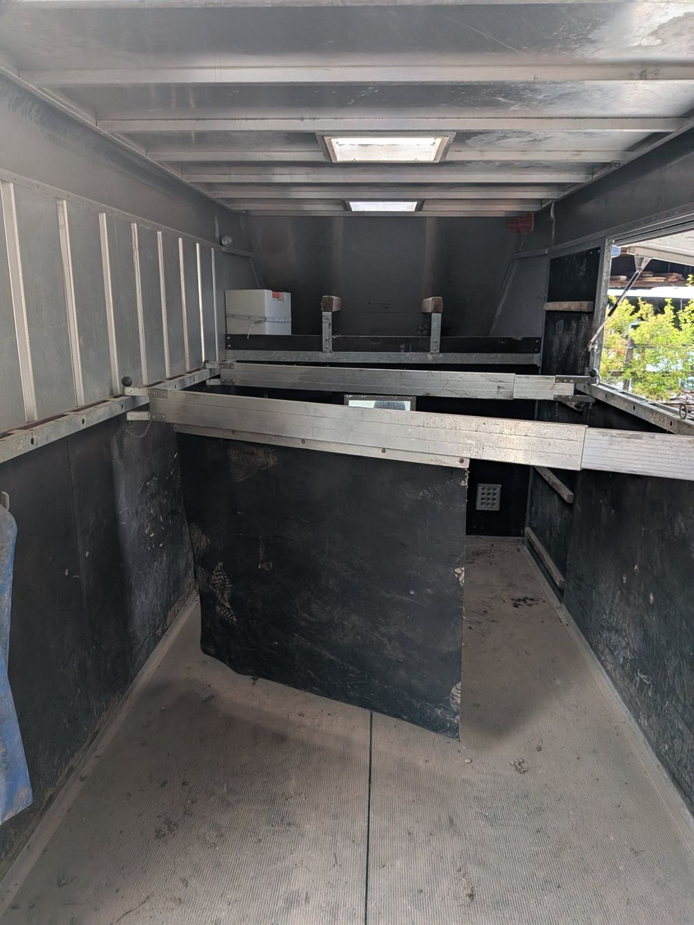 Mercedes-Benz Autocarri: Camion – Usato da Asuel venduto da gut_8wzp 3