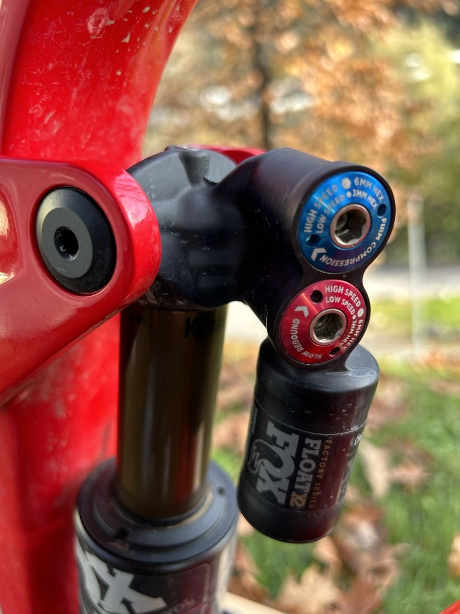 Trek Velos: Trek Session 9.9 downhill bike – Gebraucht aus Sonvico von  1