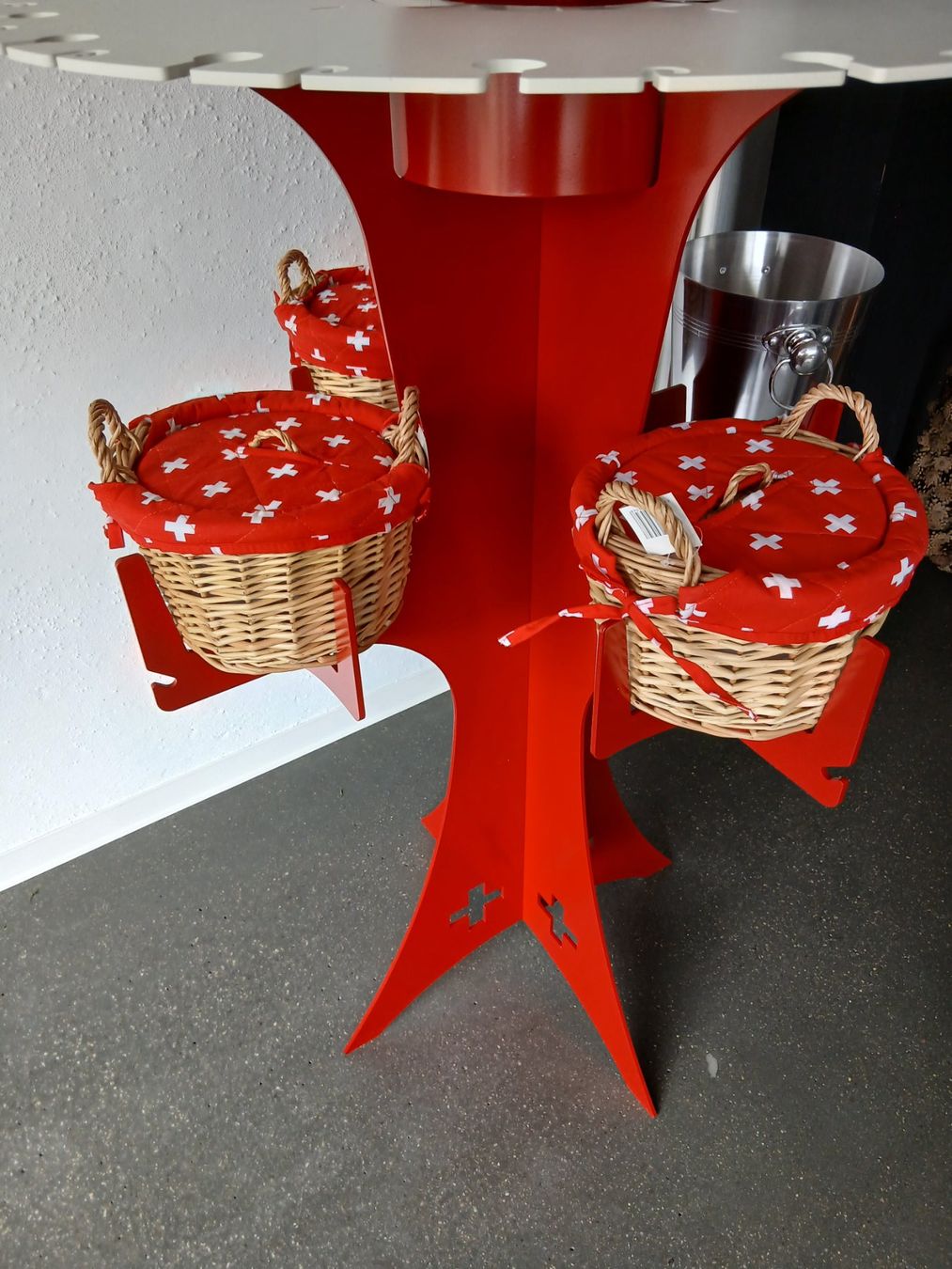 Allestimento di negozi e stand fieristici: Fonduebar / Partybar – Nuovo (secondo la descrizione) da Aadorf venduto da ren_t9bx 2