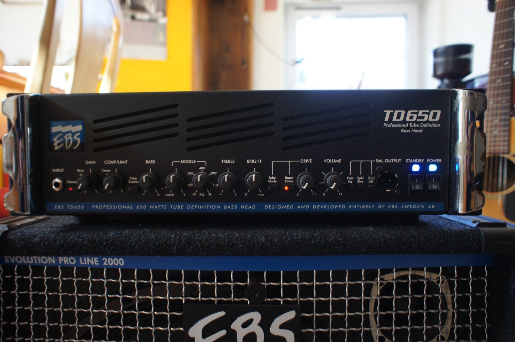 Ebs Amplificatori: Bassanlage, EBS, ET-650 Top & EBS-300 Box – Usato da Pfäffikon ZH venduto da Tomfrichtle 1