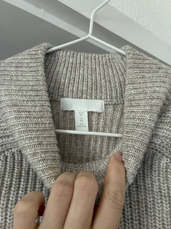 H&M Pulls & Sweat-shirts: Pullover Wollpullover beige H&M – D'occasion à Bern par n-dine 2
