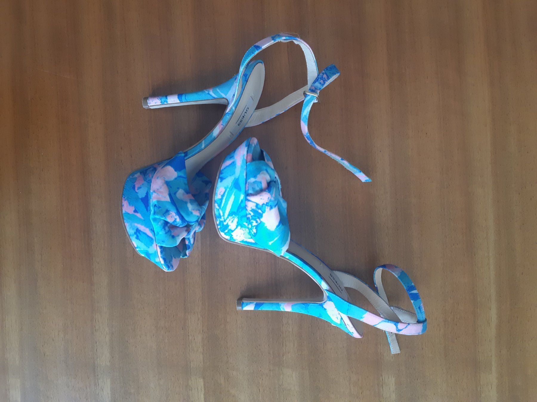Guess Scarpe da donna: Platforms High Heels Guess 36 – Usato da Zürich venduto da nah_yn6j 1