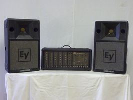 Verstärker 2x300 Watt