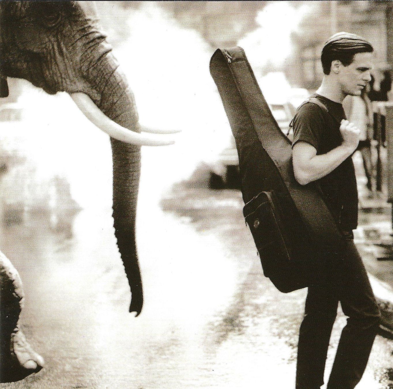 CD: CD: BRYAN ADAMS - On a day like today – Usato da Rotkreuz venduto da groeli69