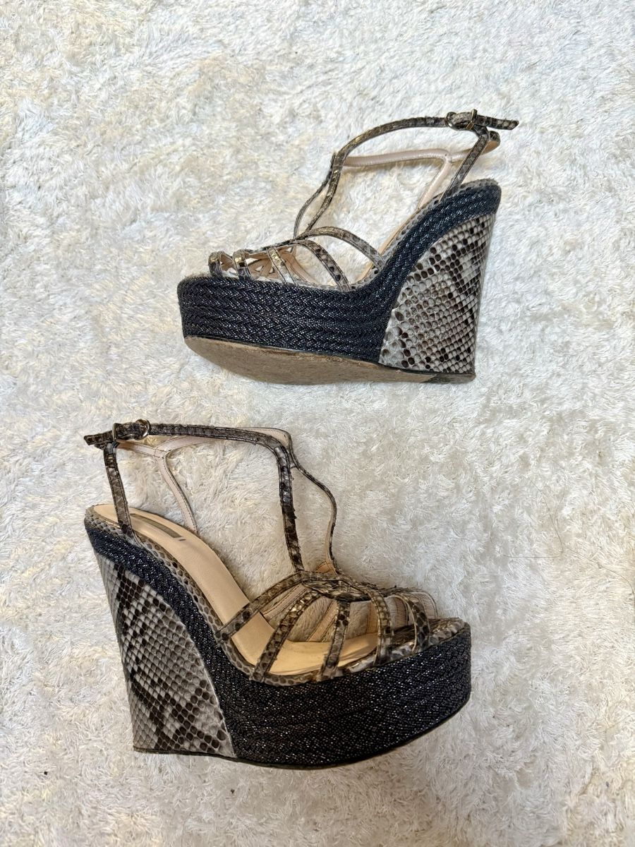 Armani Scarpe da donna: Giorgio Armani python 38 $1395 – Usato da Barna venduto da orbuyorcry 1