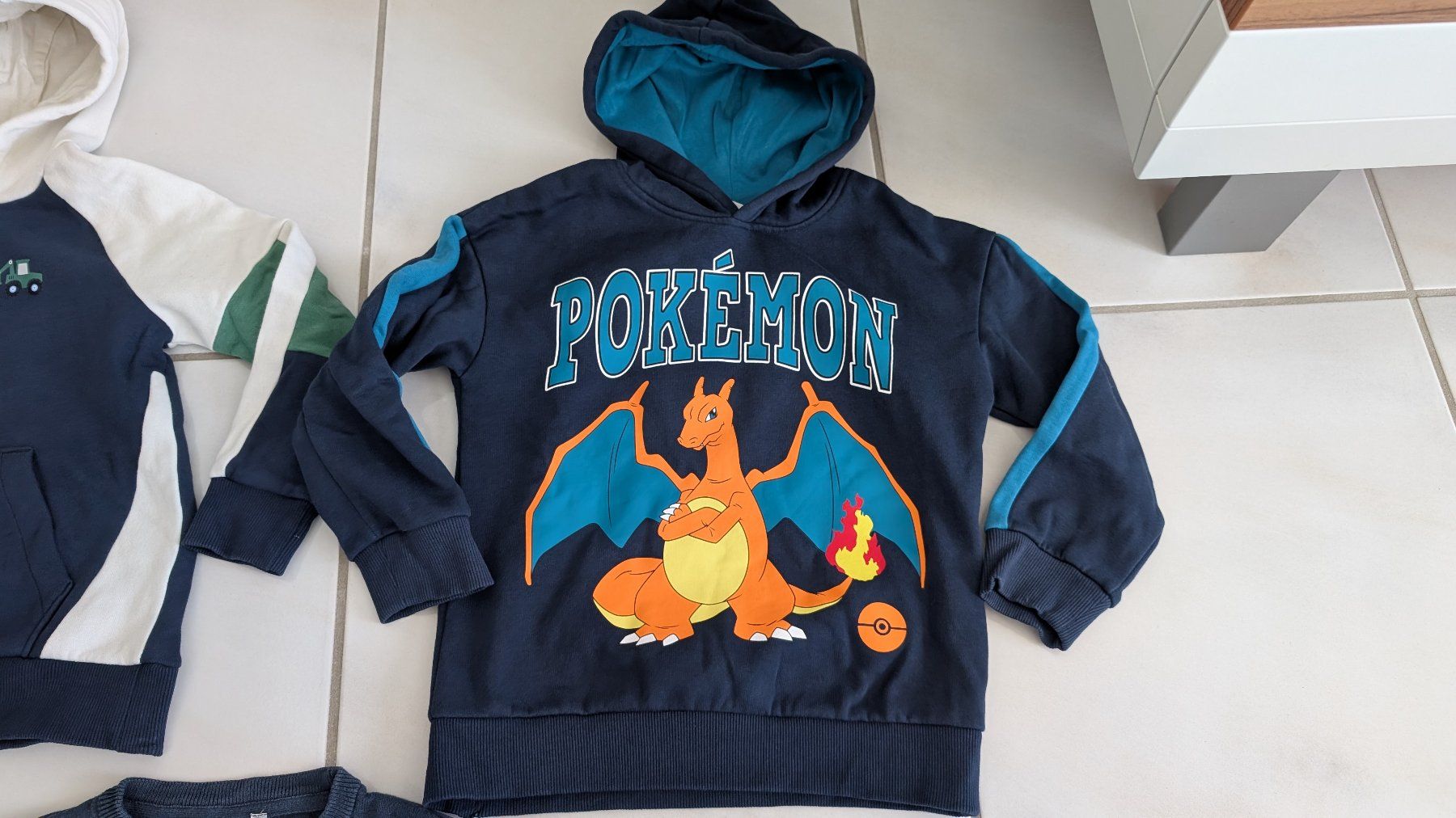 Kleiderpakete & -sets: Kleiderpaket Pullover - Grösse 122 – Gebraucht aus Oberwil-Lieli von meipa3000 2