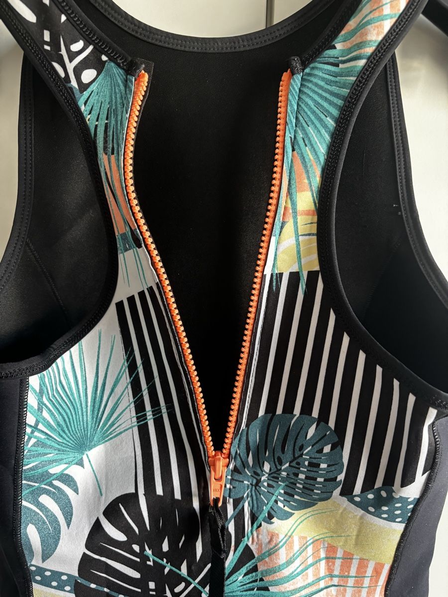 Roxy Costumi da bagno & Bikini: Neopren Badekleid Shorty Roxy Gr. 8 – Usato da Winterthur venduto da NatMet11 3