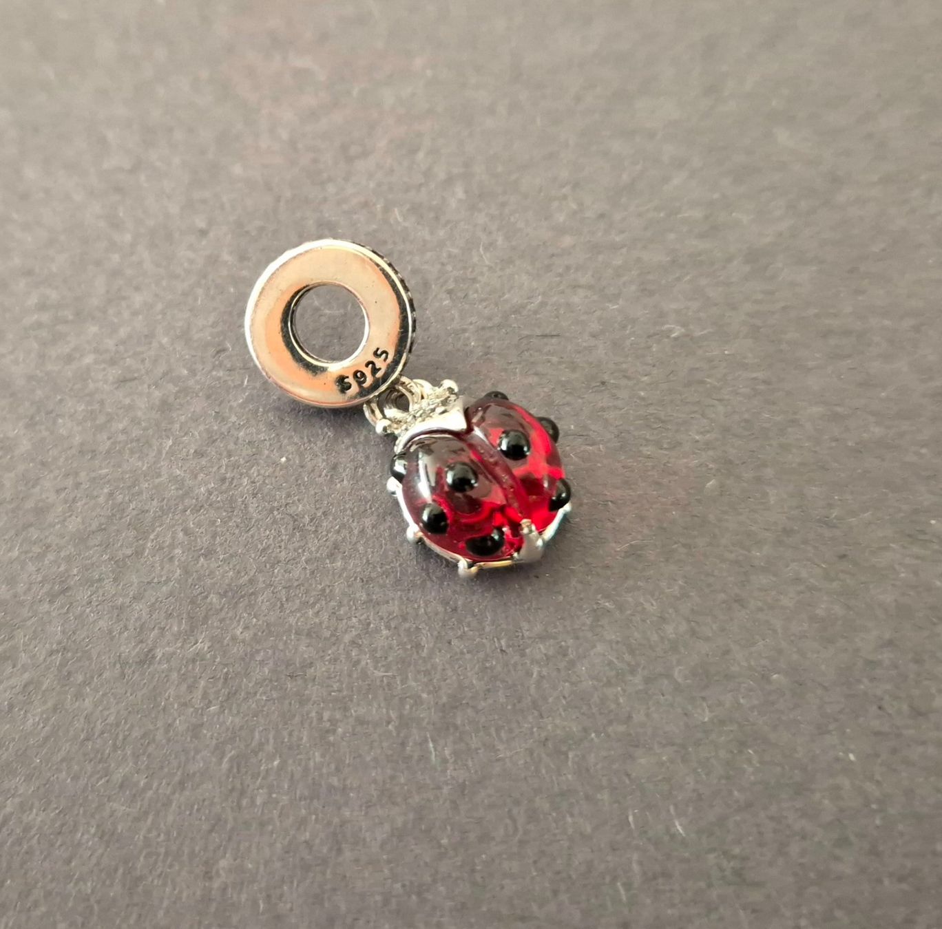Ciondoli: Silber Charm Marienkäfer rot +Garantie – Nuovo (secondo la descrizione) da Rotkreuz venduto da Carbone_Bijou-Shop
