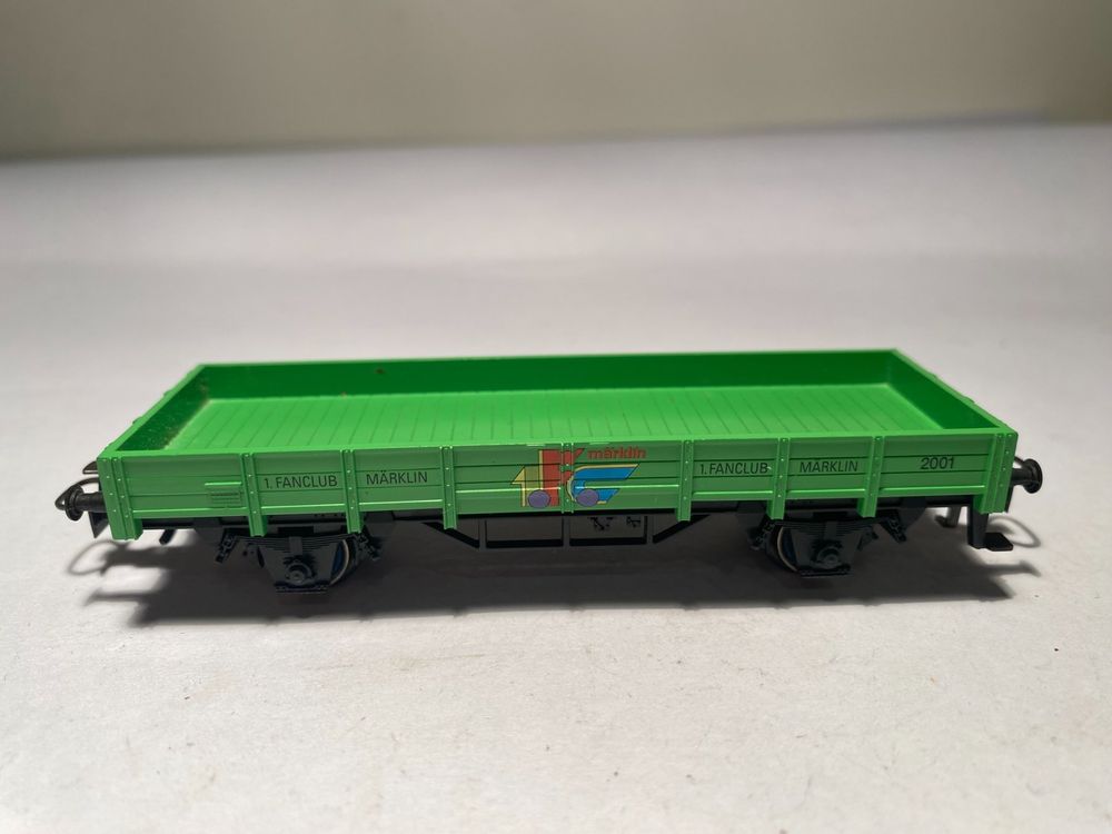 Märklin Niederbordwagen grün, AC Achsen 1