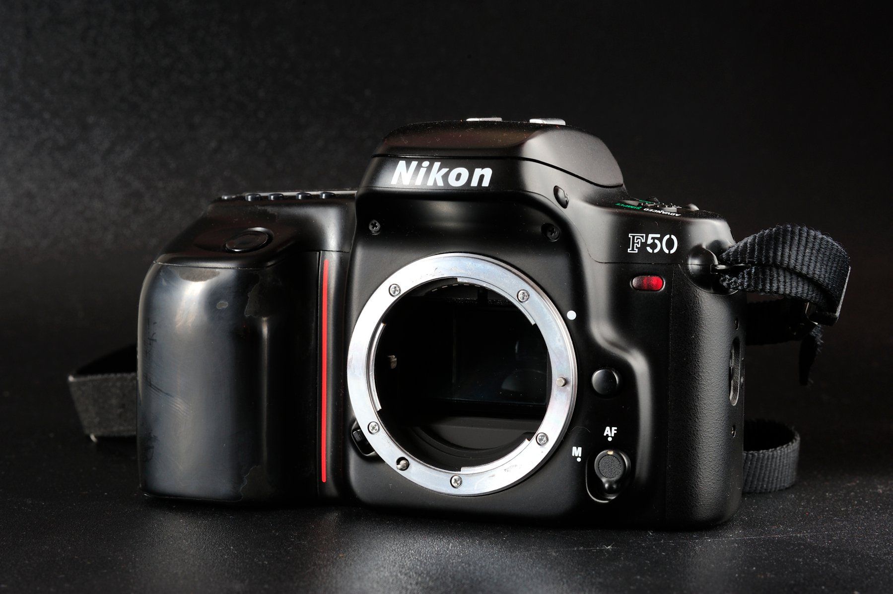Nikon Kamera: Nikon F50 – Gebraucht aus Fleurier von im_ghl