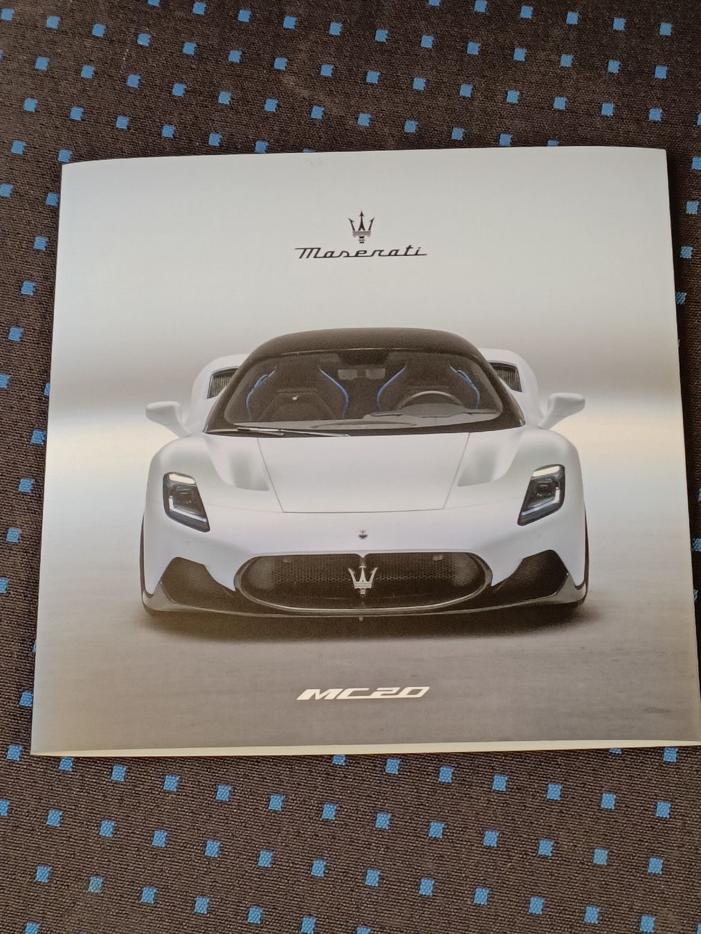 Maserati Documenti: Automobil Prospekt / Maserati MC20 – Usato da Brugg AG venduto da Ente015