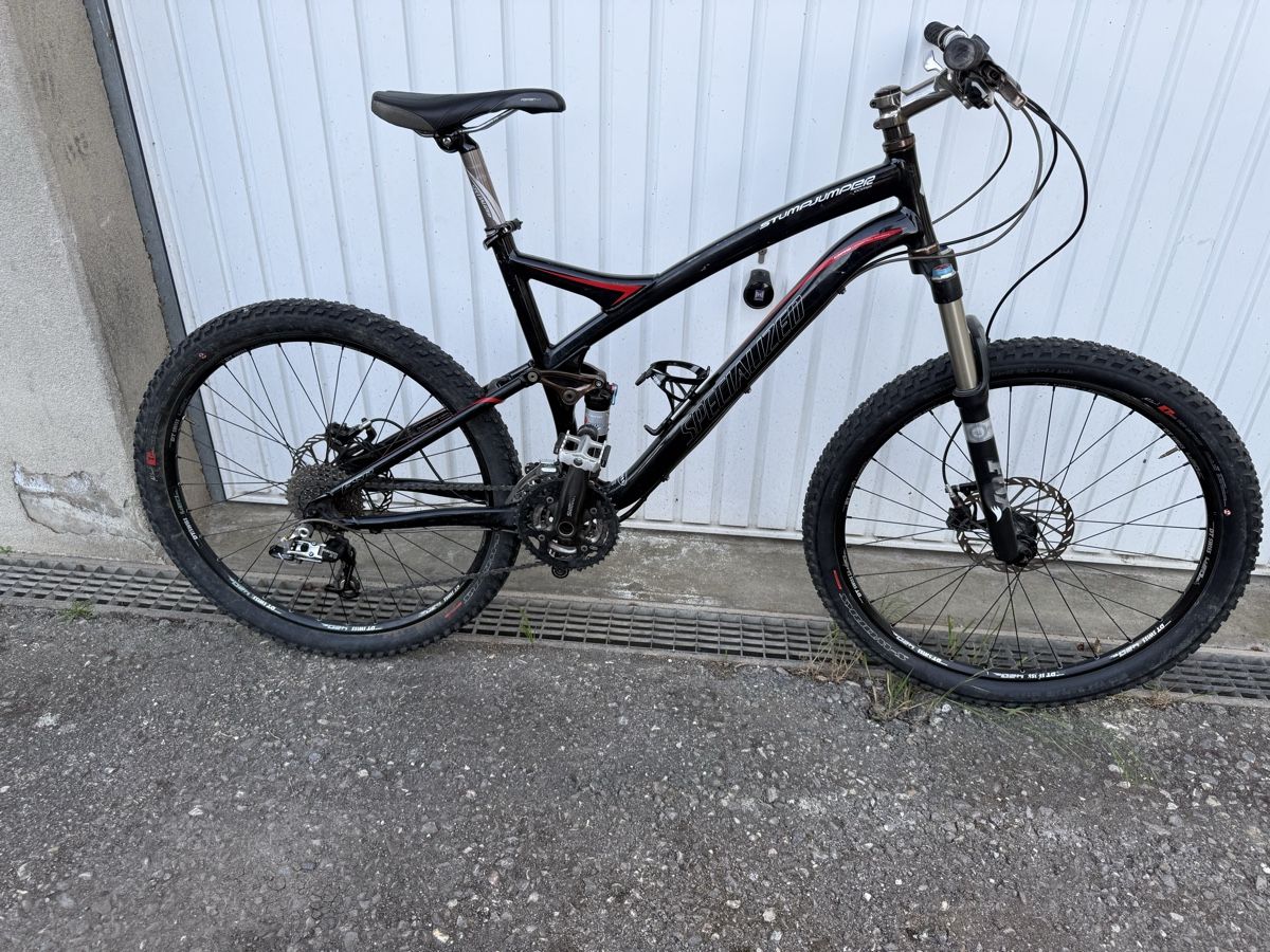 Specialized Biciclette: VTT specialized – Usato da Rossens FR venduto da ced_9pt8