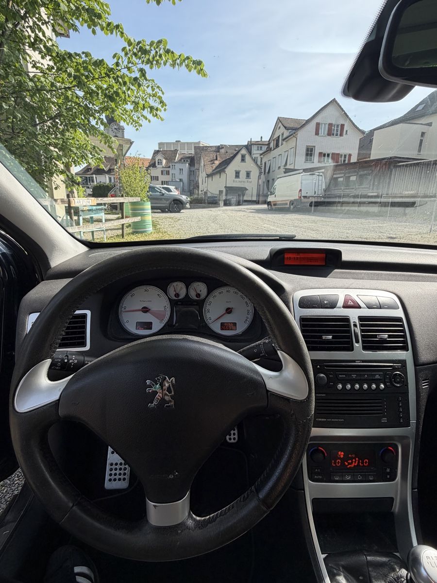Peugeot Automobili: Peugeot 307 SW Kombi – Usato da Altstätten SG venduto da nev_52x5 6