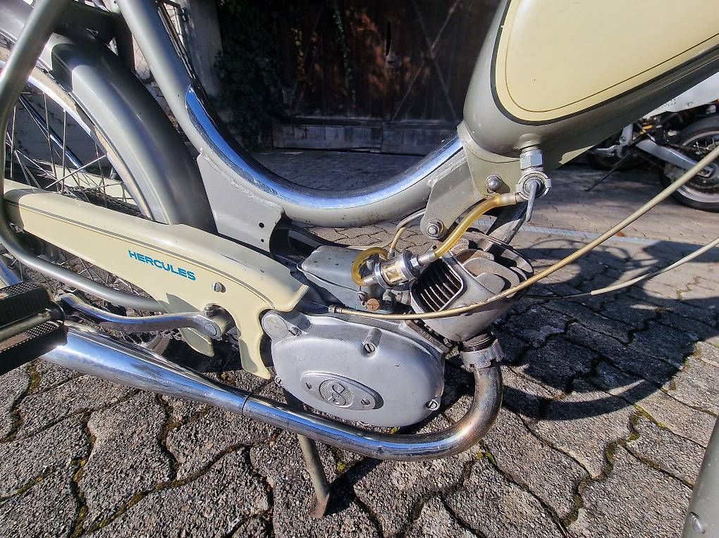 Mofas: Sachs Prior 502 a Handschaltung – Gebraucht aus Ebmatingen von Changbeer