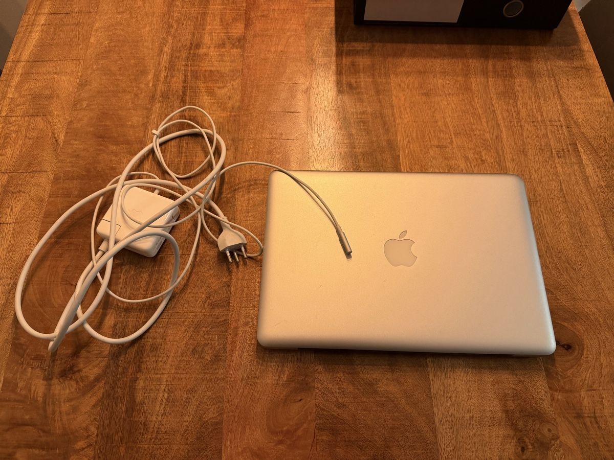 Apple Portables: Apple MacBook Pro 13 – D'occasion à Locarno par Sim229 1