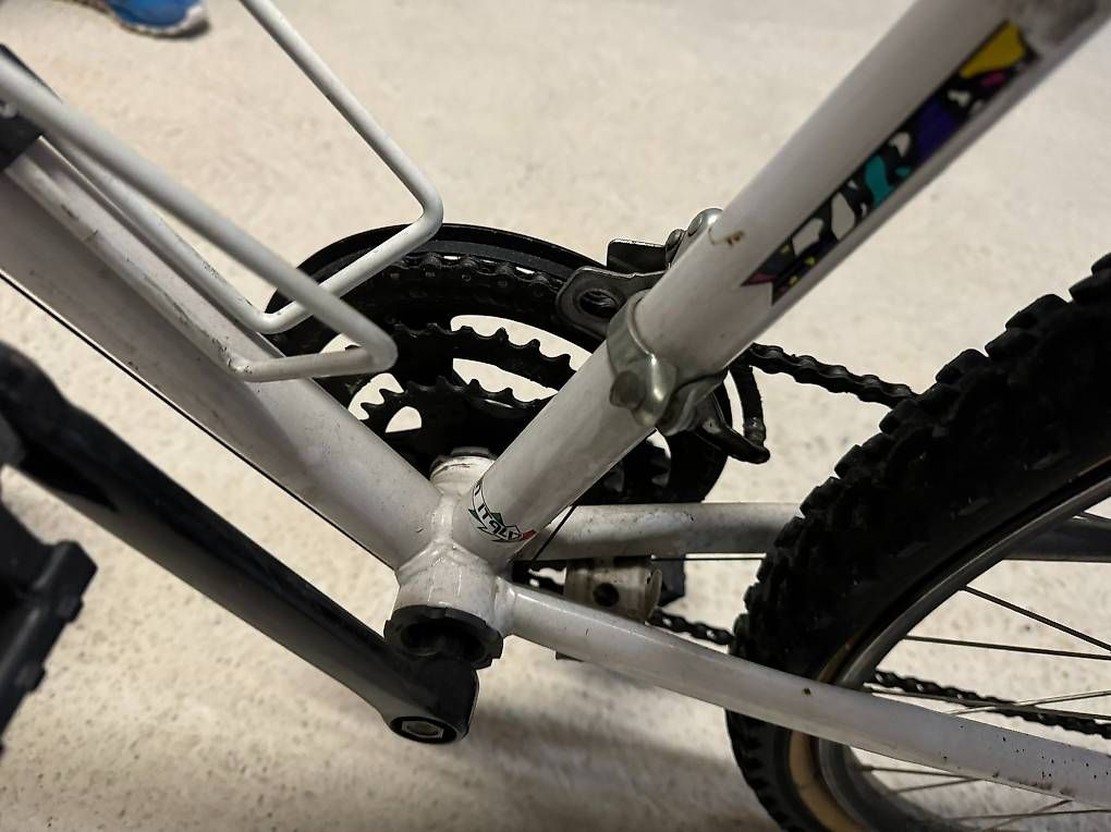 Velos: Vélos à vendre – Gebraucht aus Villeneuve VD von Iovana 2