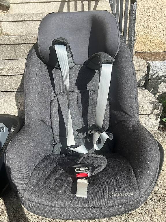 Seggiolini per auto: Maxi Cosi Pearl – Usato da Brugg AG venduto da man_cx5c 2