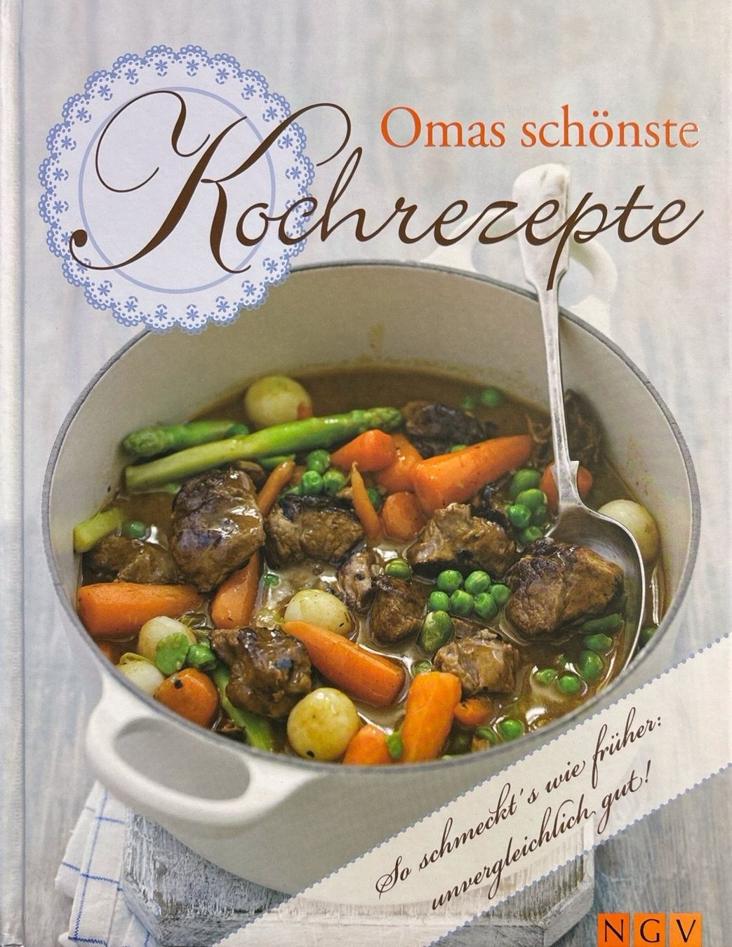 Libri: Omas schönste Kochrezepte – Nuovo e nell'imballaggio originale da Sarnen venduto da Livres 1