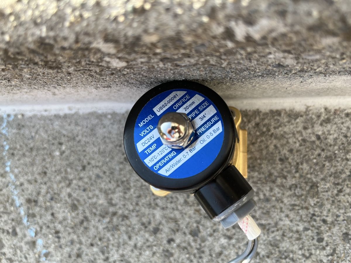 Composants électroniques: Magnetventil U.S. SOLID DC24V 3/4 Zoll Messing neu – D'occasion à Vordemwald par Drummer4 1