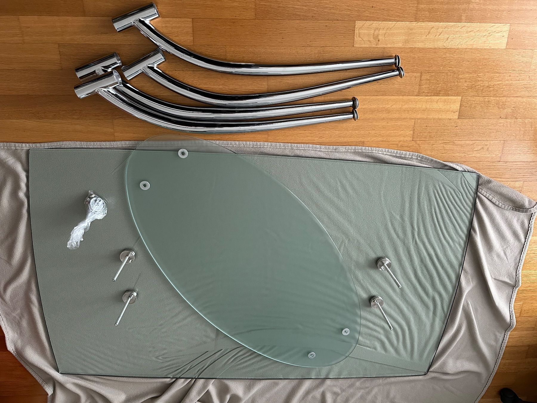 Tavoli: Glas Tisch – Usato da Zug venduto da Trochsler 5