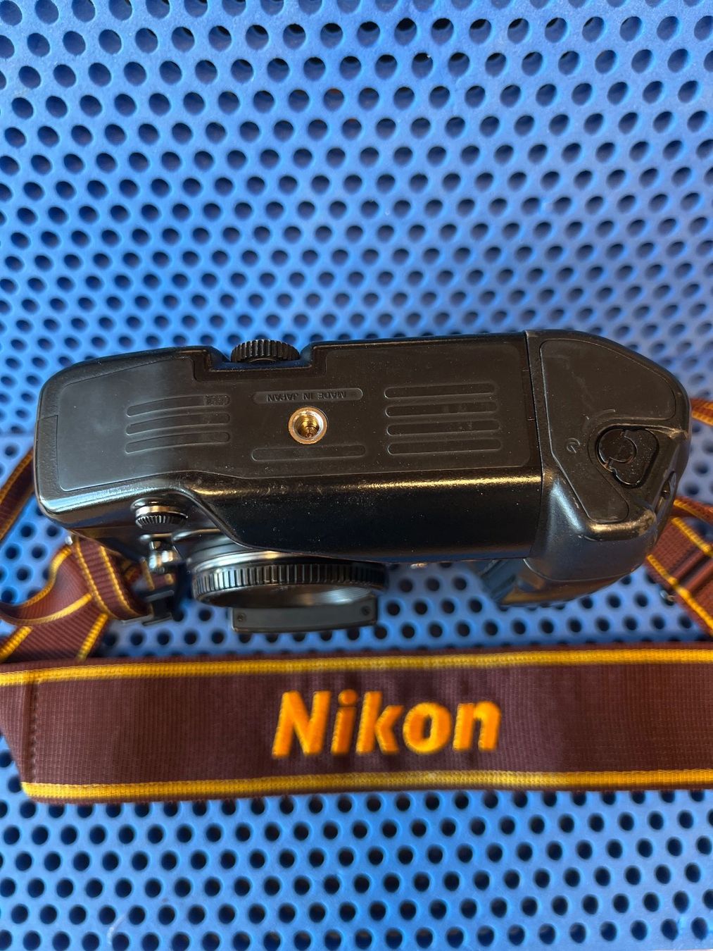 Nikon Appareil photo: Nikon F4 mit MB-21 – D'occasion à Bremgarten AG par Honda1989 5