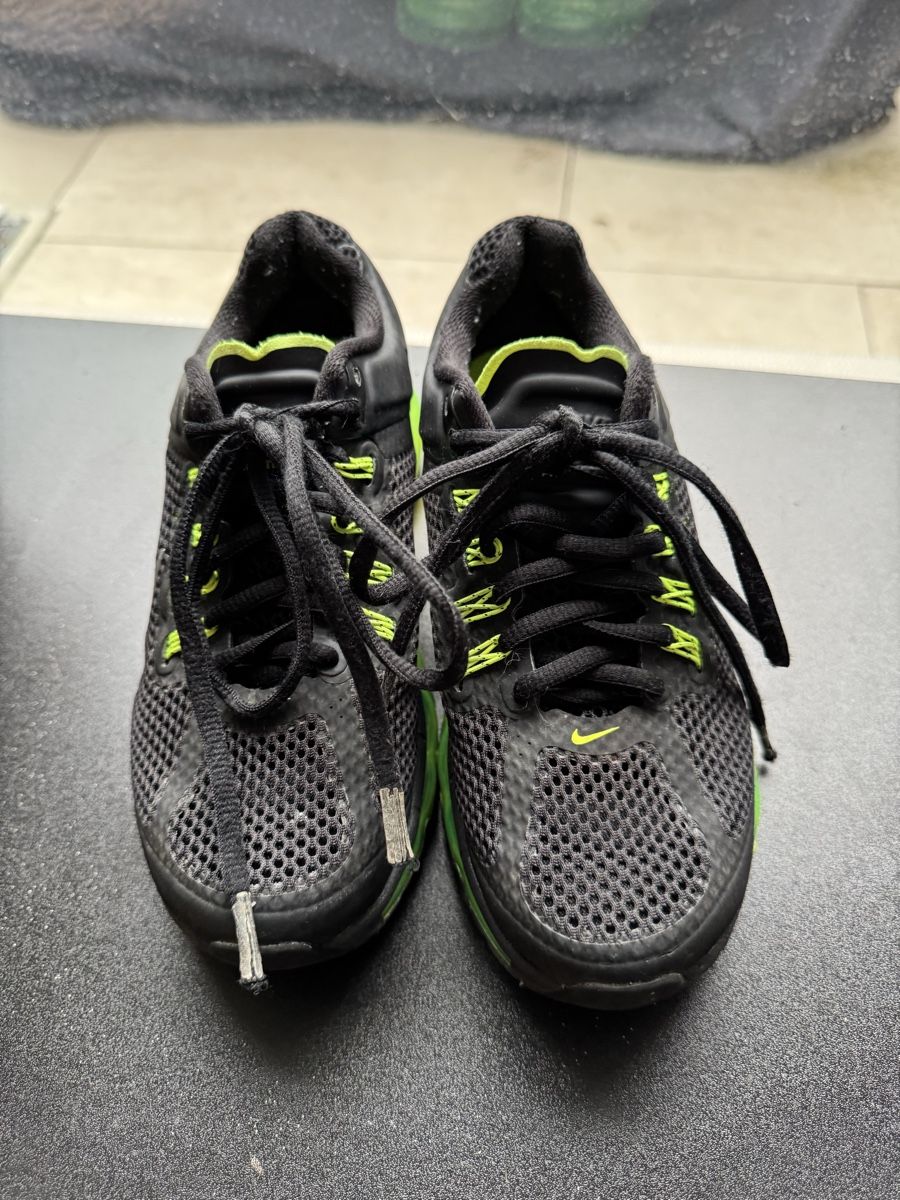 Nike Scarpe per ragazzi: Nike AirMax Gr. 35.5 – Usato da Rorbas venduto da SaJe_11