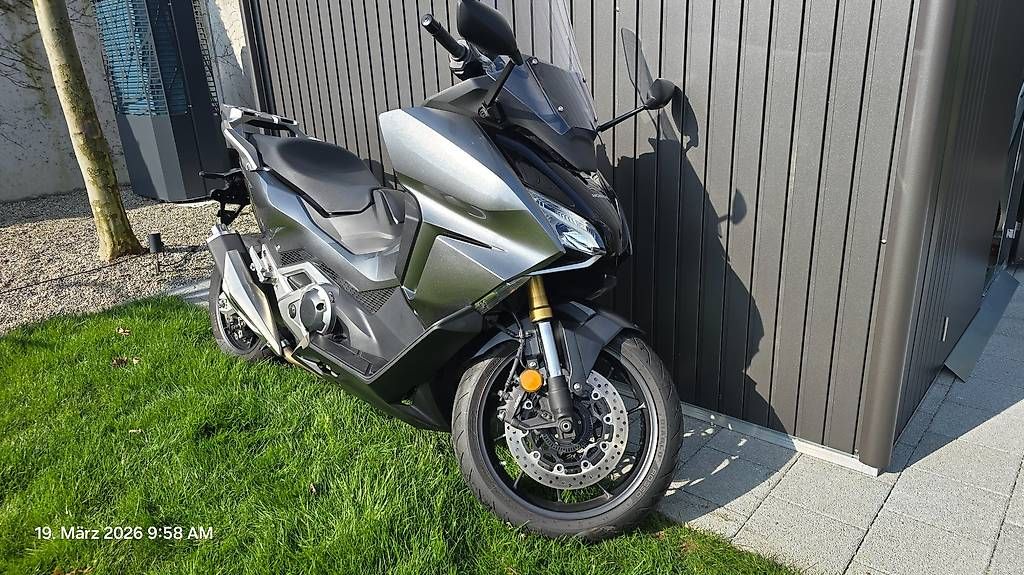 Scooters: Honda Roller Forza 750  – D'occasion à Frasnacht par Sapollo 1