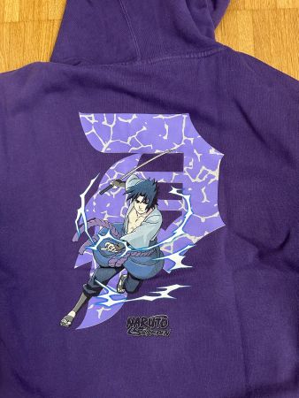 Naruto x Primitive Kaputzenpullover (Sasuke)