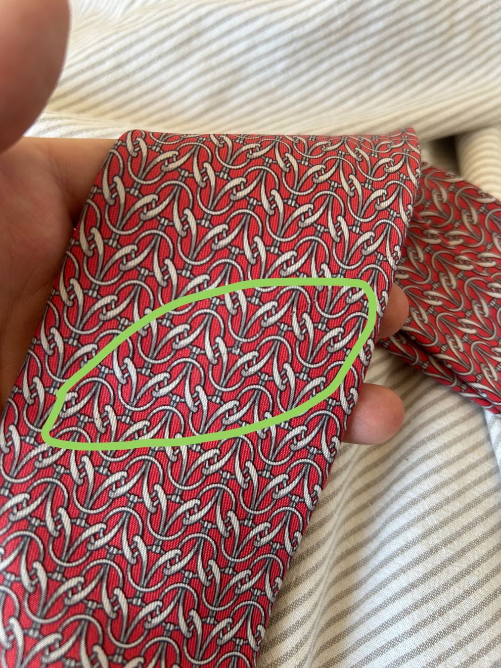 Hermès Cravatte: Hermès Muster Krawatte – Nuovo (secondo la descrizione) da Bern venduto da kurtikobolt74 5