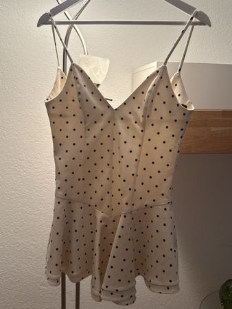 Damen Kleid Punkte Grösse S sehrguter Zustand