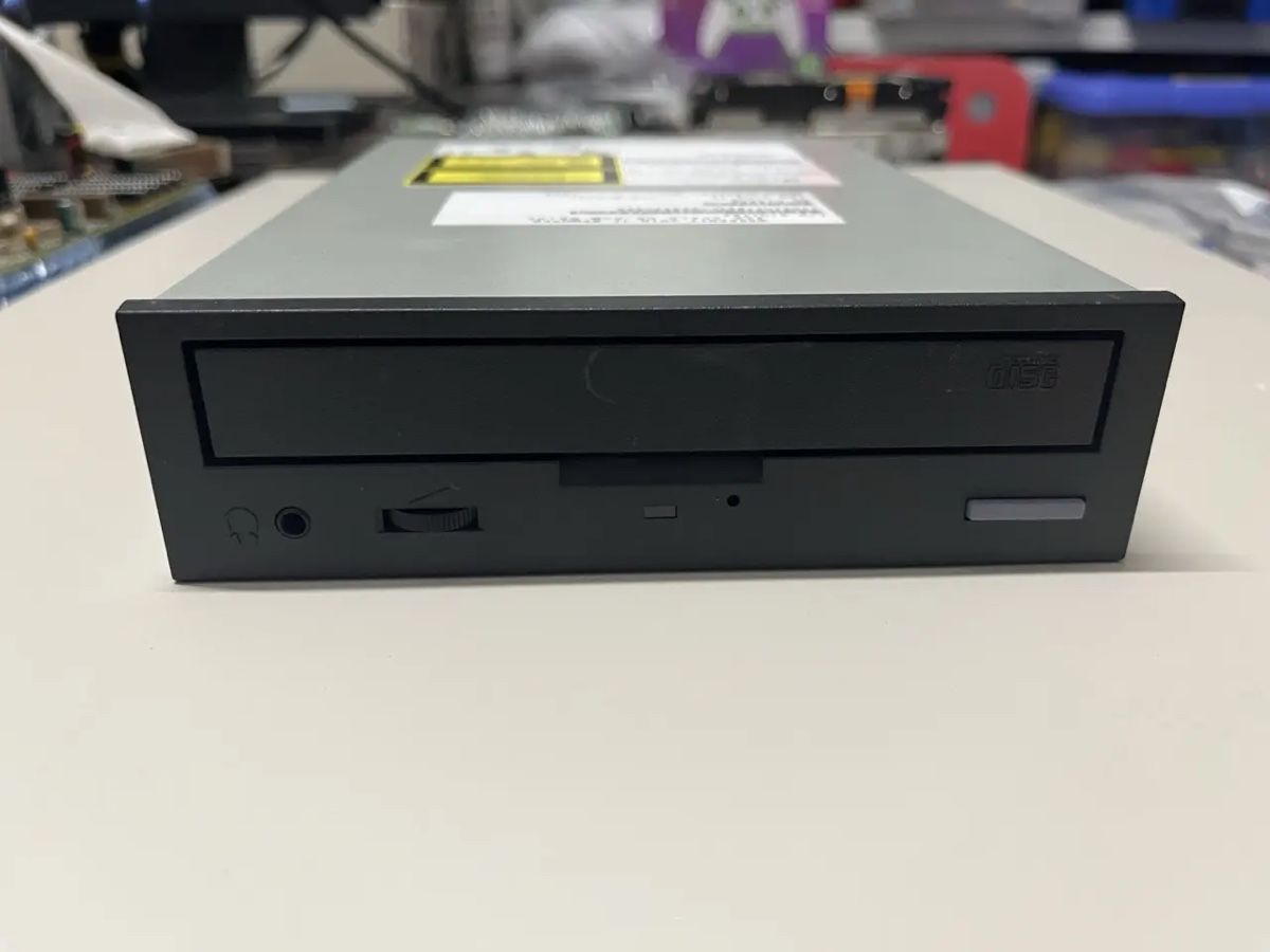 CD & DVD vierges: PLEXTOR SCSI CD – D'occasion à Elgg par Messiur.T