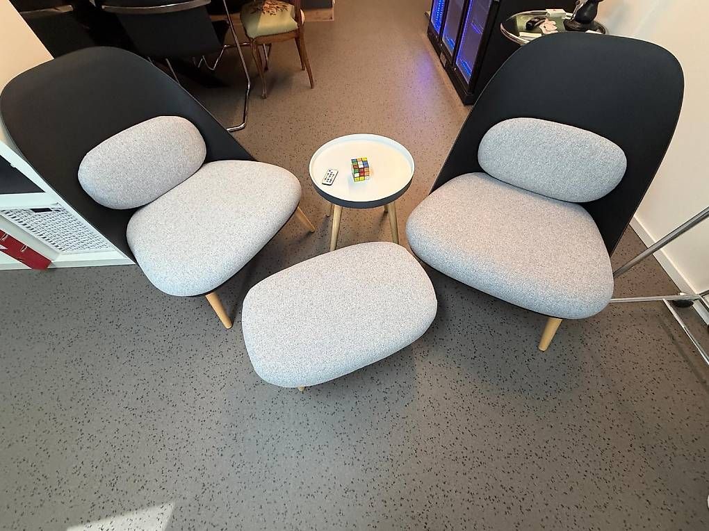 Fauteuils: Sitzlounge – D'occasion à Oetwil a.d.L. par B.A.11
