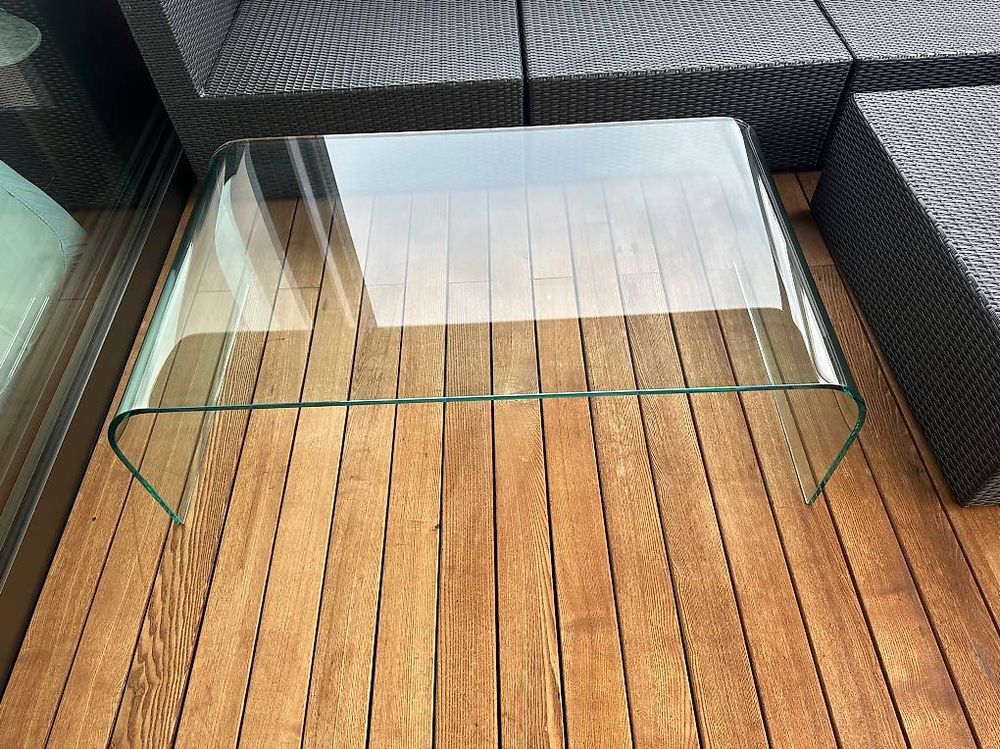 LOBERON Karaffe Bourgavin 1,6 Liter - Elegante Wellen-Optik Glas Karaffe