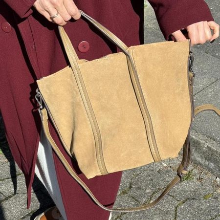 Handtasche