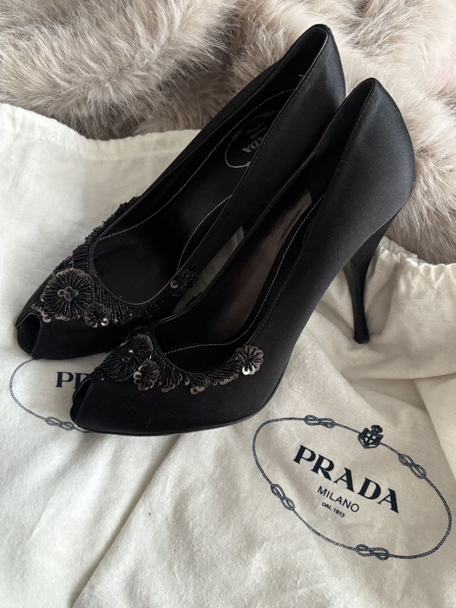 Prada Scarpe da donna: Prada Heels Gr. 41 – Usato da Basel venduto da jvxmm