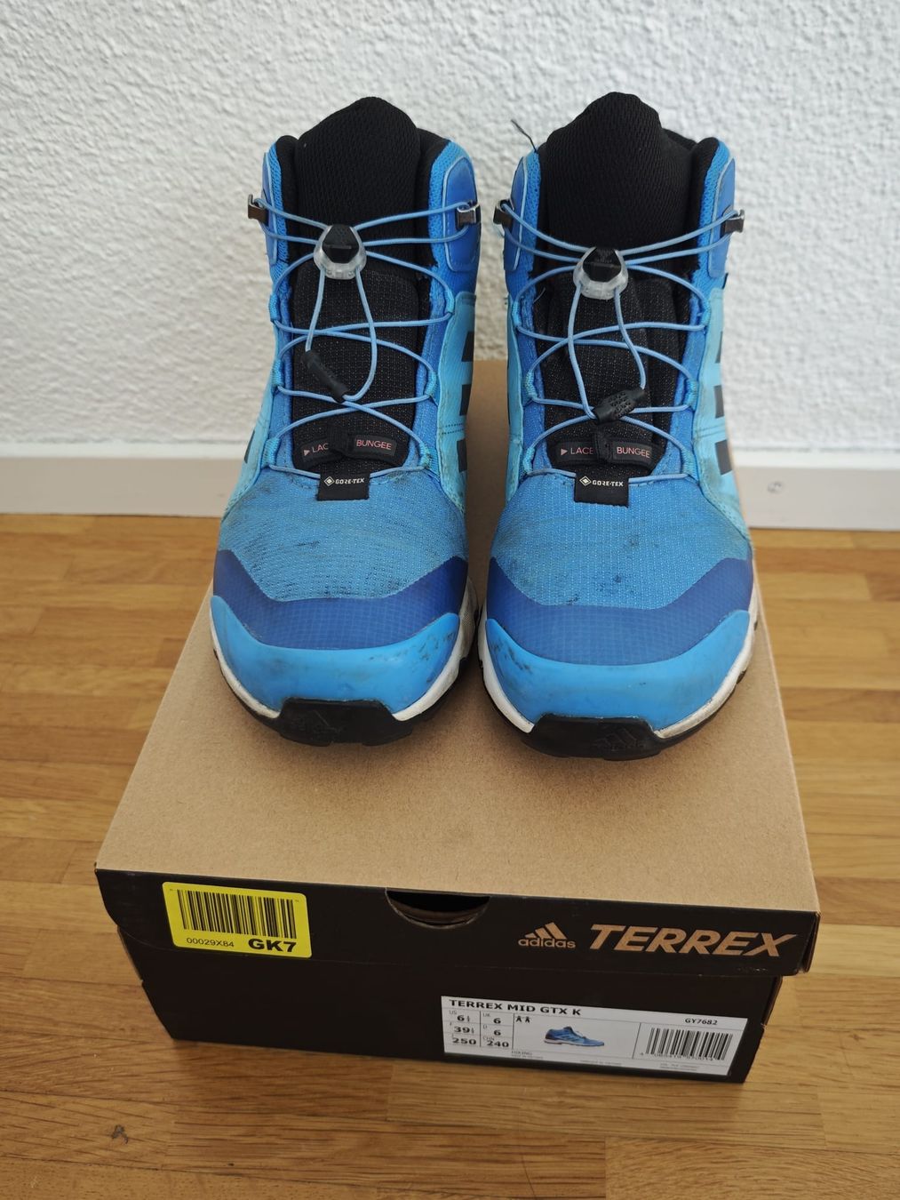Adidas Schuhe für Jungen: Terrex MID GTX, Grösse 39 1/3 – Gebraucht aus Adligenswil von sasa_be 1