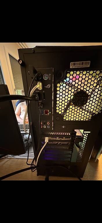 PC: Gaming PC  i7-8700K / RTX 2070 – Usato da Boll venduto da seema67 2
