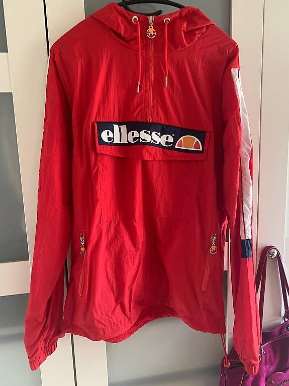 Giacche: Ellesse Regenjacke – Usato da Belp venduto da mia_5cm6