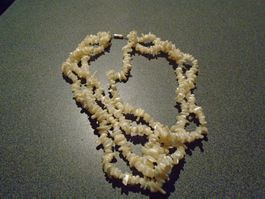 Kette drei Stränge, weiss, Splitter