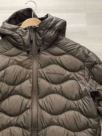 Steppjacke Peak Performance Kapuze braun Grösse M guter Zust