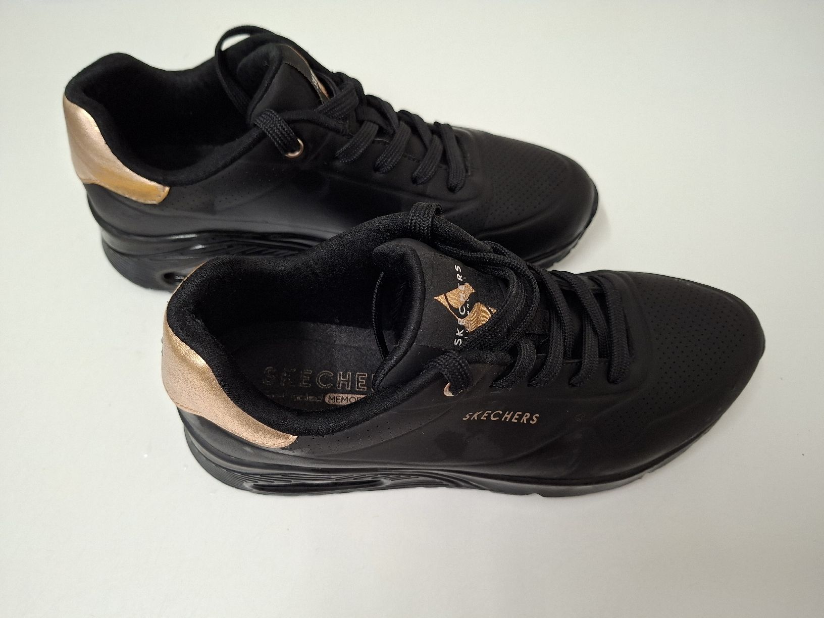 Skechers Scarpe da donna: Skechers UNO - Gr. 38 – Usato da Greifensee venduto da and_h52v 3