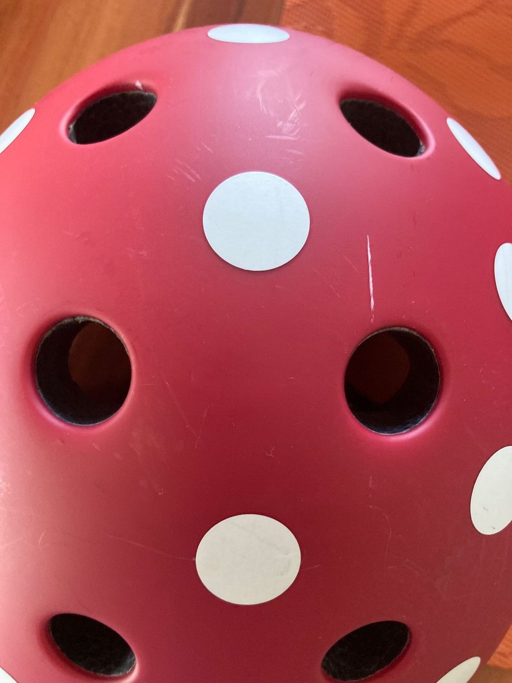 Helme: Melon Helm Dotty Size M-L 52-58cm – Gebraucht aus Eschenbach SG von verbascum 4
