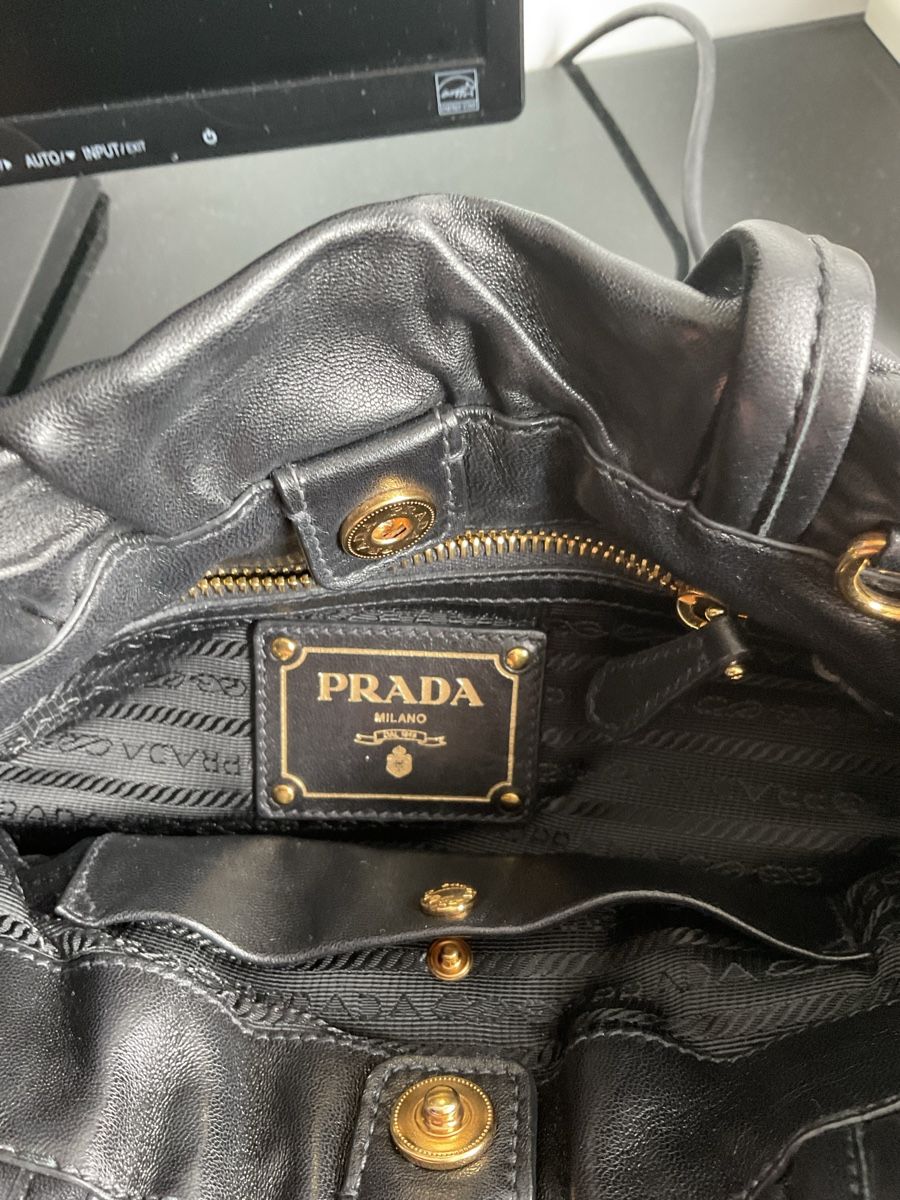 Prada Borse da donna: Prada Leather Bag Black Authentic – Nuovo (secondo la descrizione) da Bäch SZ venduto da ValentinaKH 6