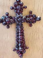 Historismus Kreuz-Anhänger besetzt mit
